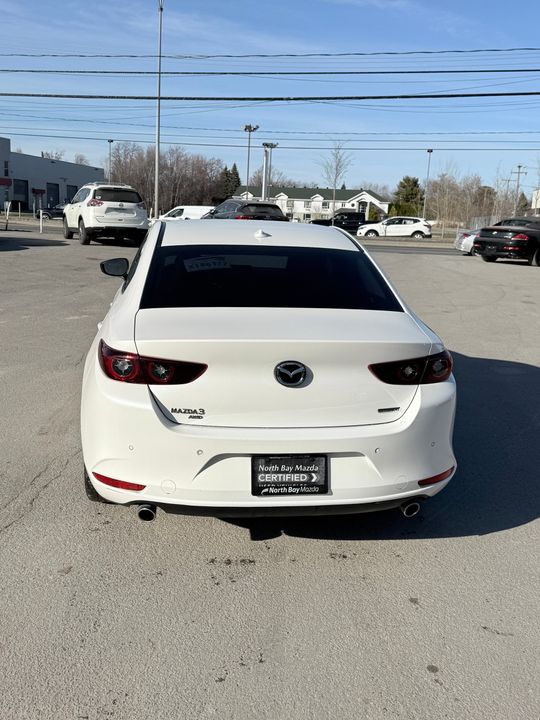 Mazda Mazda3 2024 - Image 7