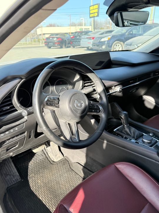 Mazda Mazda3 2024 - Image 14
