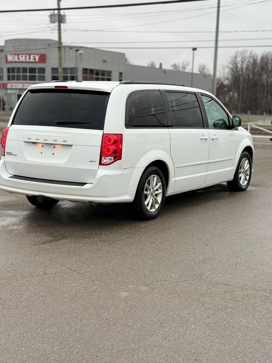 Dodge Grand Caravan 2017 - Image 3